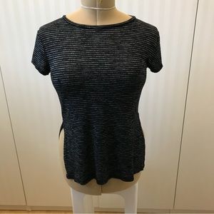 Jo & Co high low black with gray stripes tee high side cuts SO CUTE Size S